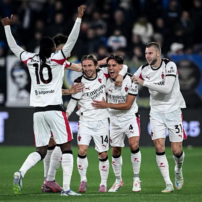 《绝区零》公测今日开启：全新PV公开，探索未知的游戏世界