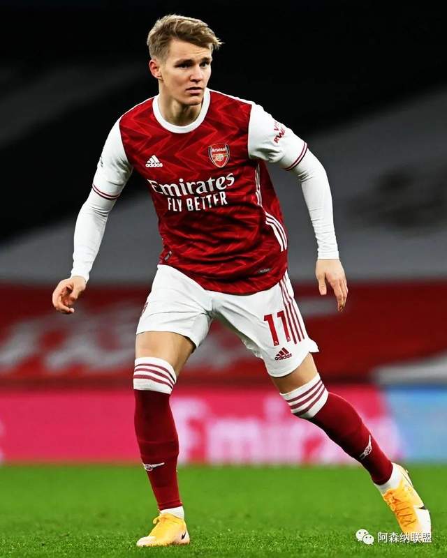 基耶萨的利物浦生涯进入倒计时；利物浦名宿质疑加科首发的能力；