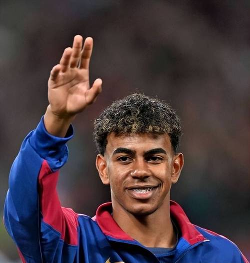 海港半路换人拿下三连冠 北京国安中途换帅