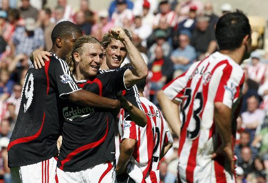 西甲第21轮开球时间：皇马凌晨4点开打，巴萨23：15开球