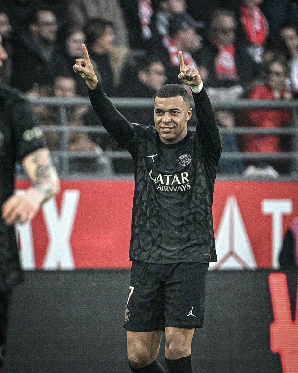 英超积分榜：曼城维拉+换帅双雄掉队 枪手战红军定江山