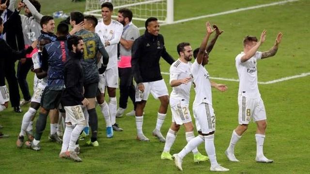 凯尔特人瞄准独行侠内线丹尼尔-加福德，能否真正提升前场深度？