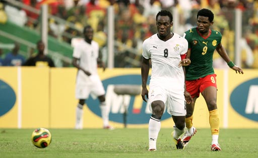 新疆男篮新任主教练别德夫·格兰主场亮相