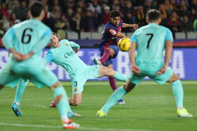 库珀-弗拉格对爵士比赛打破勒布朗-詹姆斯新秀纪录